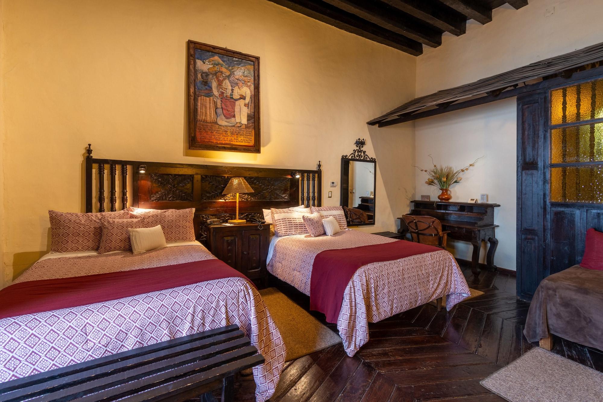 Hotel Mansion Iturbe Pátzcuaro Εξωτερικό φωτογραφία