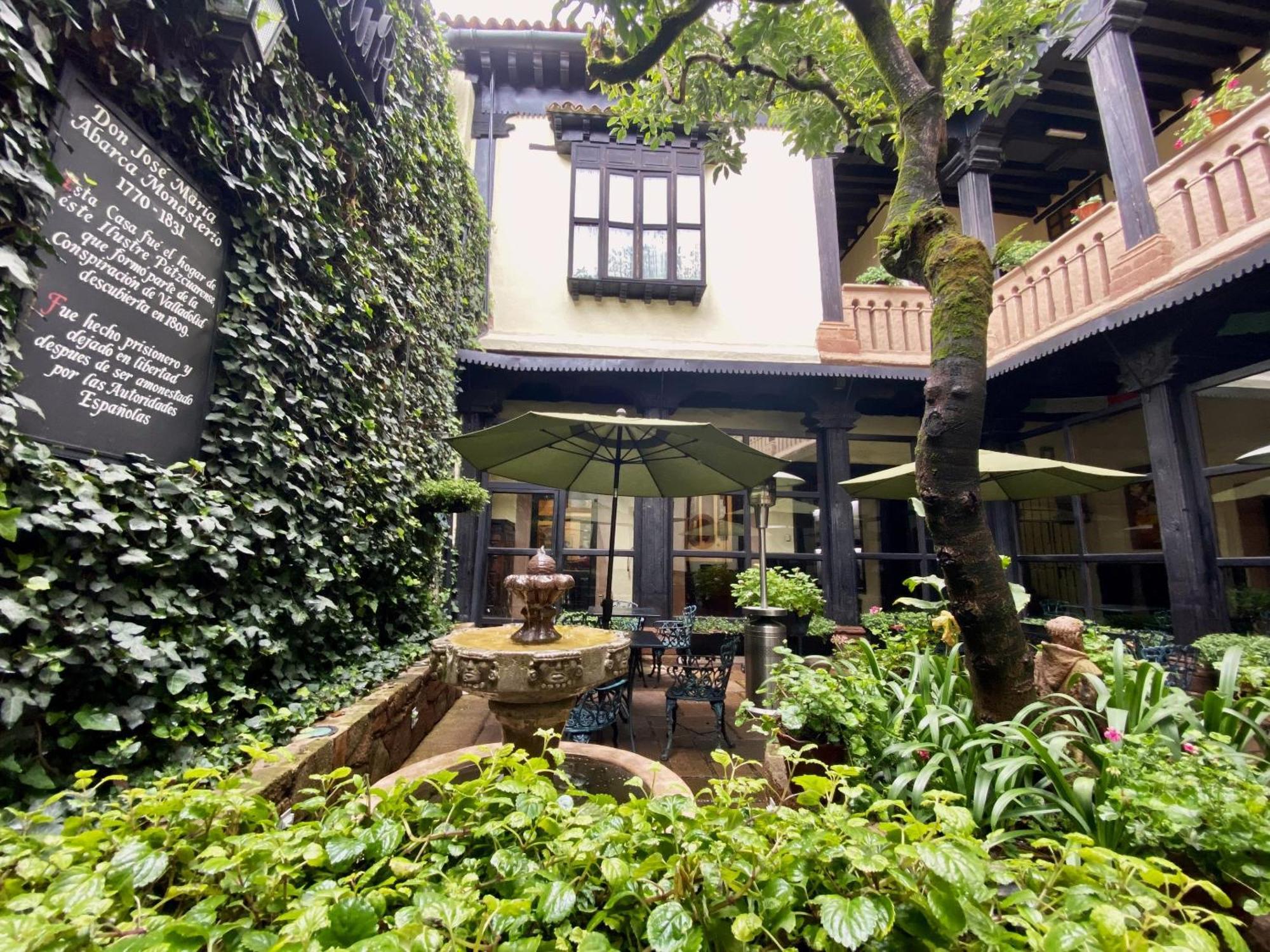 Hotel Mansion Iturbe Pátzcuaro Εξωτερικό φωτογραφία